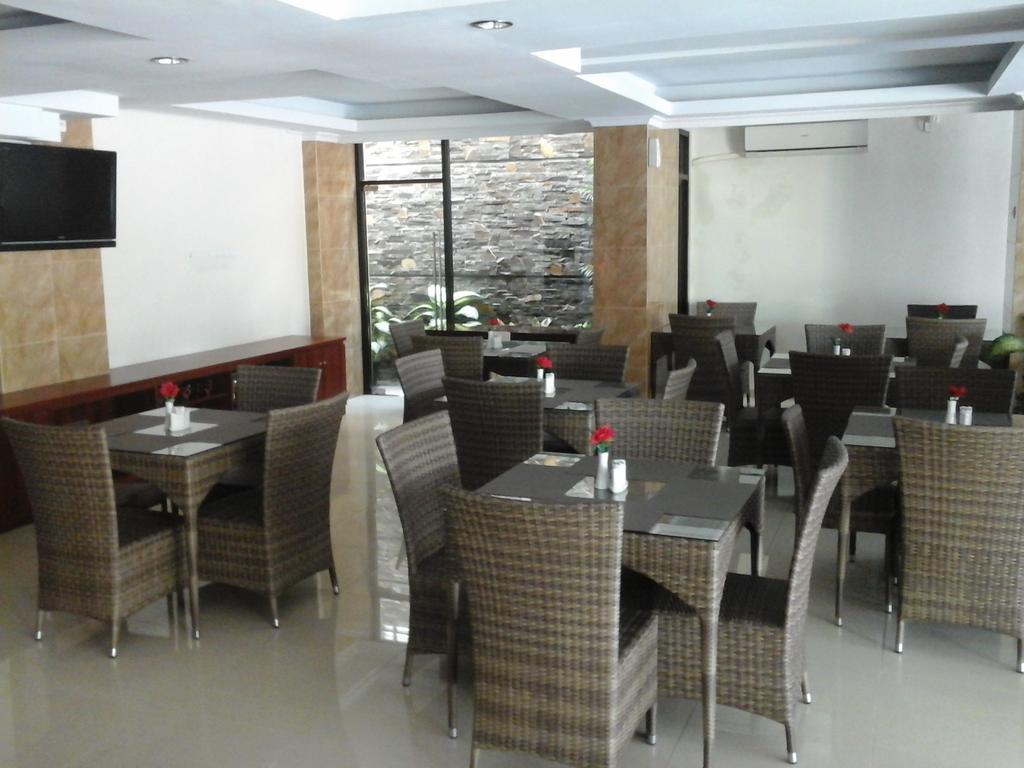Maranatha Grand Hotel Yogyakarta Esterno foto