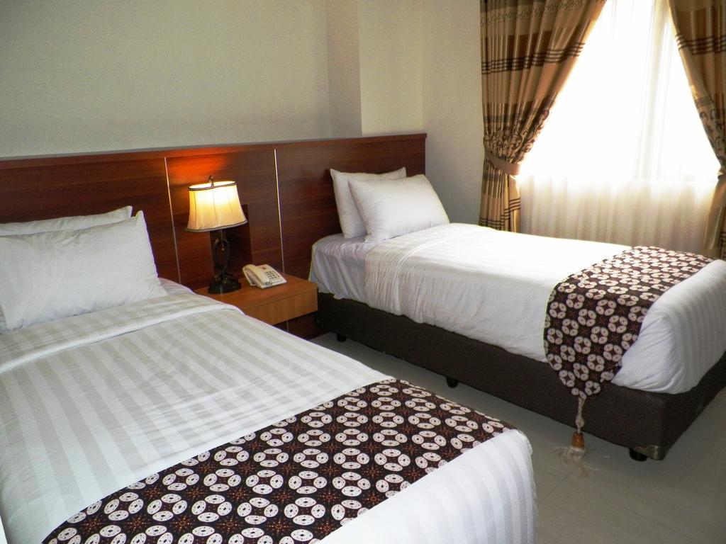 Maranatha Grand Hotel Yogyakarta Camera foto