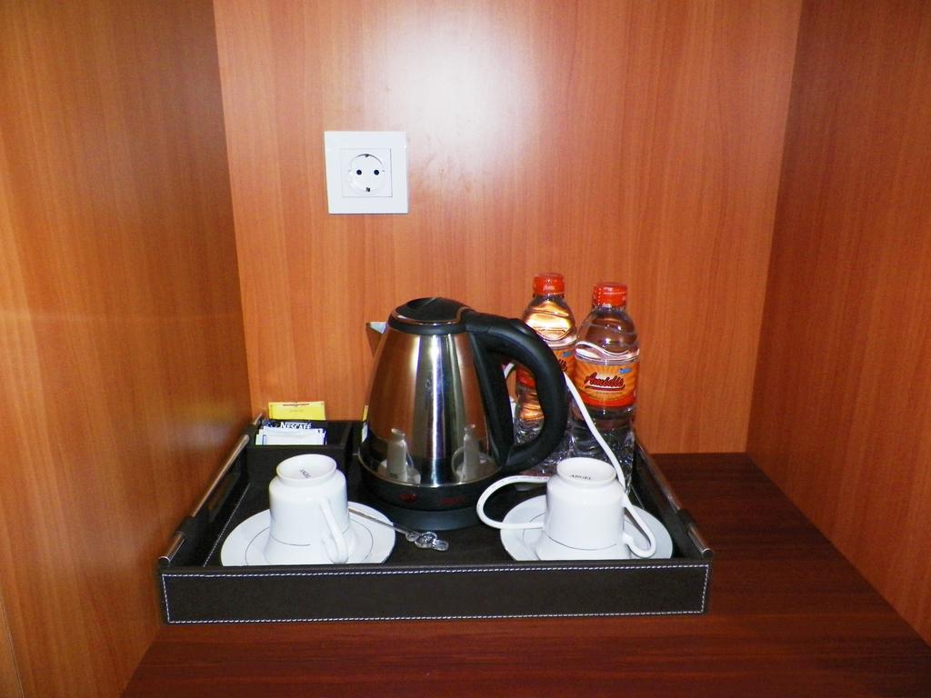 Maranatha Grand Hotel Yogyakarta Camera foto
